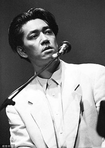 坂本龙一采访合集，建议教授粉丝收藏