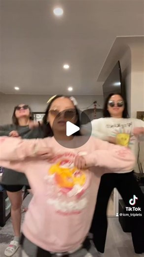 icm_triplets *ﾟ¨ﾟﾟ･*:..☆ on Instagram: "Cause I like you just the way you are (Dc: @foginme ) #explorepage #triplets #slide #smooth #timbaland #thewayiare #dance #dancechallenge #dancetrends #trending"