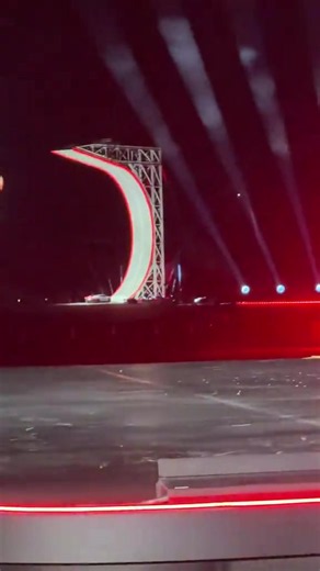 Elon Musk's Tesla Roadster 2: The World's First Flying Car?