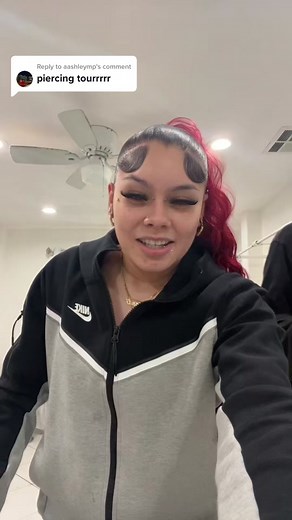 Replying to @aashleymp #piercing #piercingtour #industrialpiercing #snakeeyepiercing #traguspiercing #smileypiercing #lipiercing #bellydance #dermalpiercing