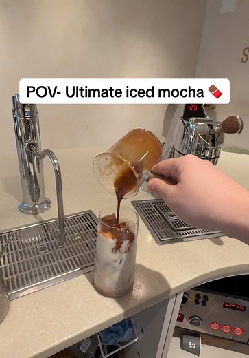 Ultimate Iced Mocha Recipe: Indulge in Chocolatey Bliss