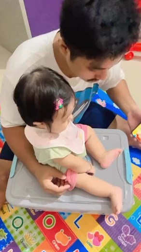 Mobile gital rataina nangainok😳😢#baby #babygirl #cutegirl #cutechallenge #babies #babycute #cutest #fathersrights #fatherhood | Rik&Selin Vlogs