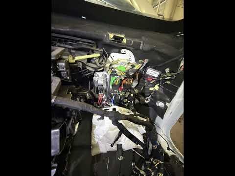 2021 land robert discovery sport heter core hvac replase