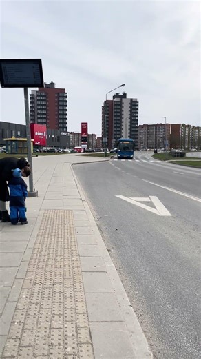 Electric IVECO bus route number 9 arriving to Bandužių stotelė. Klaipėda.