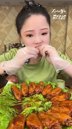 Xiao Yu ASMR | Chicken Wings ASMR #xaioyu #chickenwings #chinesefood | Instagram