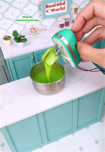 Tiny Baking Time: Coco Pandan Cake Recipe