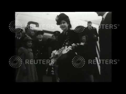 1947 Princess Elizabeth christens new British Plane
