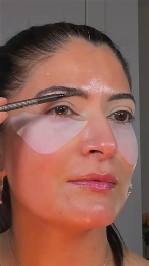 Drugstore Brow Pencil That Actually Looks Natural #Shorts #Maybelline