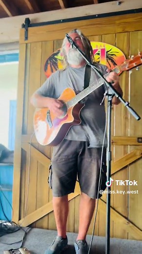 a locals favorite spot in key west, the sunset tiki bar. If you know, you know #keywest