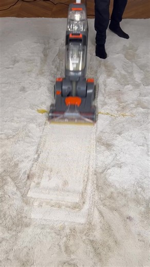 ✨ DustGo Max — le pouvoir du nettoyage profond en un seul passage 💪 Tapis, canapés, matelas… tout redevient impeccable sans effort 🧼⚡ 👉 Appuyez, passez, admirez le résultat ✨ | DustGo