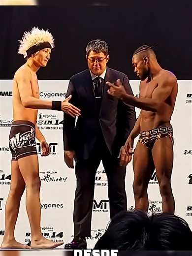 Provocó antes de la pelea y lo pagó durante el combate. | boxeando