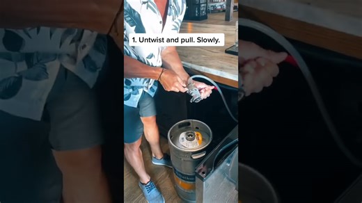 How do you replace a keg? 🍺