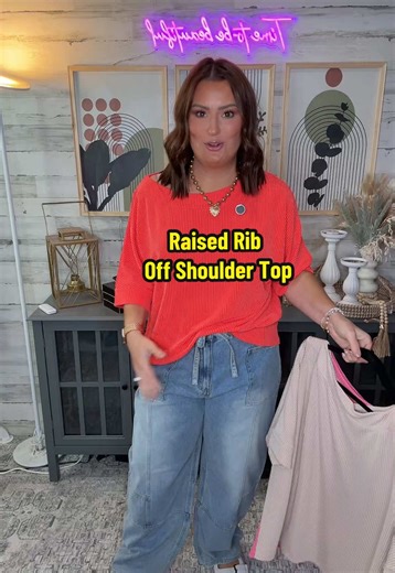 These raised rib off shoulder tops are SO good! Wear them slouchy with jeans, or oversized with biker shorts or leggings! #offshouldertop #halfsleeve #top #summeroutfit #dealsforyoudays #ttsacl