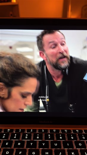 this is actually the official robby al ship acct!! if you want the 20 hr playlist its in my spotify in my bio😙 #fyp #thepitt #noahwyle #michaelrobinavitch #baranalhashimi