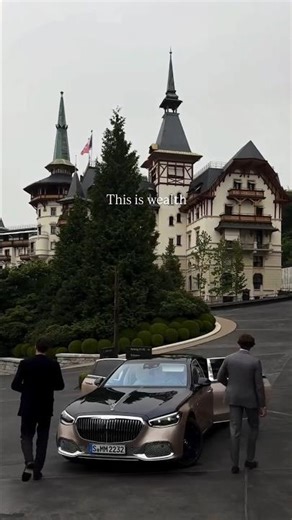 what is your dream life?💸📈. #success #millionaire #motivation #enterpreneur #rich #shorts