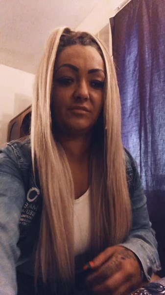 Catch the Fun: Hand Gestures and Expressions Comedy