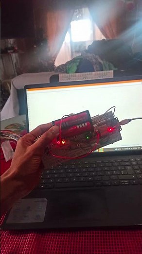 Cómo hacer un INCREIBLE Carro a control remoto casero. #tecnologia #casero #diy #ingeniería #tech