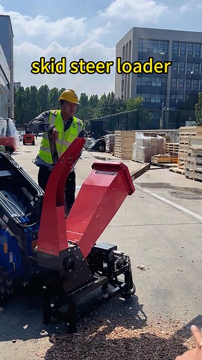 💪 Compact size, BIG power! Rippa skid steer loader easily handles digging, loading, clearing, and more! Save time, boost efficiency, and conquer any job site with one powerful machine. 🚜🔥 📲WhatsApp: 86 188 5379 8711 🌐Website: lengbingchan@rippa.com 📩Official discussion group:https://www.facebook.com/groups/450721624312724 🔊Welcome to send a private message to learn more models and quotes! #skidsteerloader #loader #Chineseskidsteerloader #smallloader #Chineseskidsteerloadermanufacturer #me