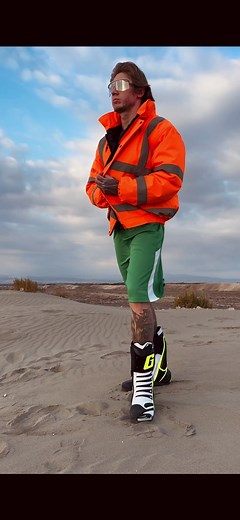 ‏Felix Nova - check out my music