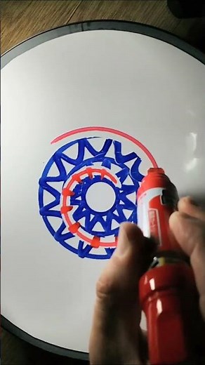 今日のろくろ遊び。ろくろアート