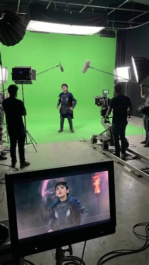 The Magic of Green Screen: Real Shoot vs Final Animation