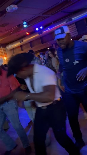 The boys will be The boys!!! 🤝🏾💪🏾 we vibe out at all times!!! 🕺🏾🤠 Dance: MIB Song: Men in Black by @willsmith Dance partners: @its_kyd @ttk.a13 @tyleronic #linedancer #linedancing #westcoastswing #twostep #country #countryswing #countryboys #getdown #vibes #codyjamesjeans #wrangerls #wranglerjeans #ariat #ariatboots | Derrick D Huey