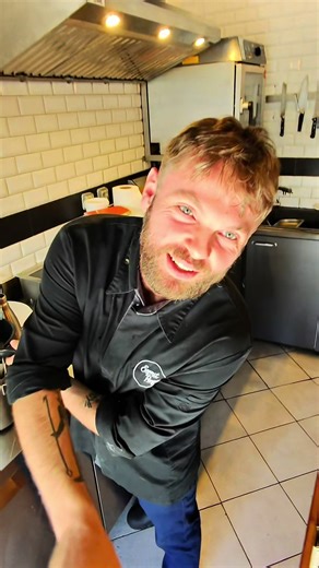 J’ai découvert Bonbonne 📍260 av de lardennes, Toulouse. Allez-y les yeux fermés c’est une pépite. *invitation* #restaurant #pov #chef #cuisine #recetterapide