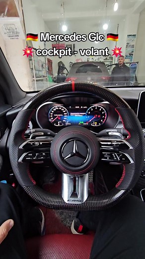 Explore the Mercedes GLC Cockpit Features