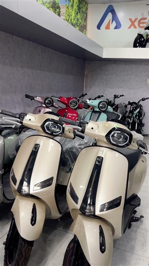 The Vespa KVC V2 electric scooter is suddenly becoming popular again.