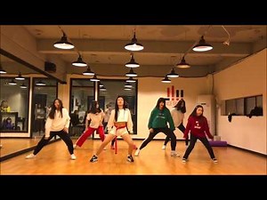Santa tell Me-Ariana Grande | Somi Choreography | Peace Dance