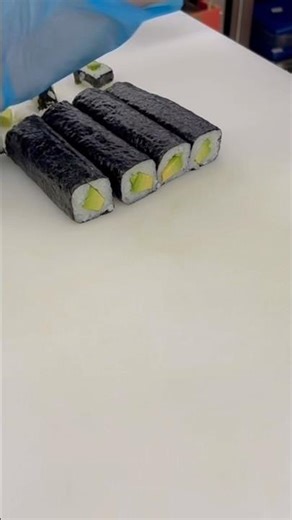 Maki avocado 🥑🍣🥢