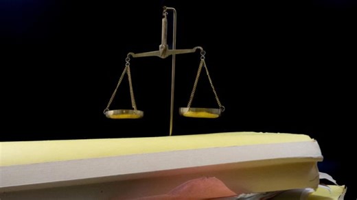 Avignon : 18 ans de réclusion requis contre Aurélie S., qui avait congelé deux de ses bébés