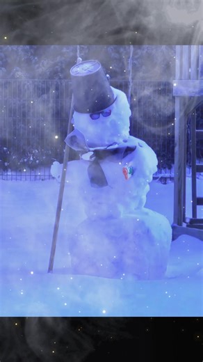 Yo, best wishes from your snowman – plopp! Hab keine Beine, tanz trotzdem top 🤪 Nase aus Karotte, Bauch wie ein Ball, wenn die Sonne kommt, rutsch ich ab – zack, Wasserfall 😂💦 Kalt, aber nett, kein Bösewicht, bin der einzige Rapper, der schmilzt beim Licht 😎❄️#snowman #gangster #rapper #snowday #lustigevideos
