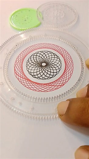 drawing patterns with spirograph ⭕ #art #drawing #spirograph #india