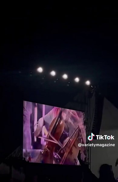 Coldplay performs “Viva La Vida” with a live orchestra at #Glastonbury2024.