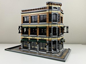 LEGO MOC-203581 Barnes and Noble and Starbucks Store (Creator > Creator Expert 2024)