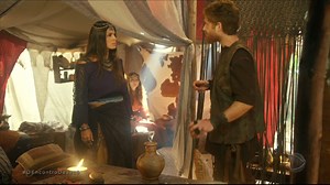 Hibias briga com Esaú ao saber de seu casamento com Maalate e rompe a amizade. Esaú também debocha de Judite e de Basemate, que fica surpresa com sua falta de compaixão. Ela diz se sentir traída pelo marido e o ameaça! Enquanto isso, Ismael conversa com Maalate sobre um plano para matar Jacó e ficar com a herança de Abraão 😱 • Veja novidades, bastidores e conteúdos exclusivos de Gênesis: R7.com/genesis | RECORD