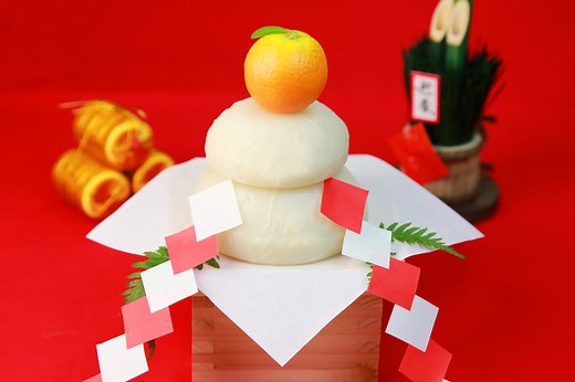 鏡餅の意味と由来 なぜお正月に飾る？みかんや干し柿は何を表す？ [子育て] All About