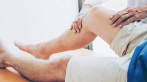 228K views · 7K reactions | Easy Way to Explain Back Pain to Patients #BackPain #SpineModel #MRIExplanation #PatientEducation #OrthopedicTips #WeightAndBackPain #LowerBackPain #MedicalAwareness #BackPainTreatment #HealthEducation #UrduMedical #DrShabirAwan #SpineCare #Physiotherapy | Dr Shabir Awan | Facebook