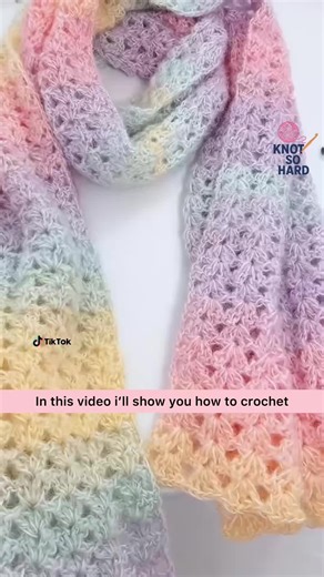 Crochet a Beautiful Seaweed Stitch Scarf