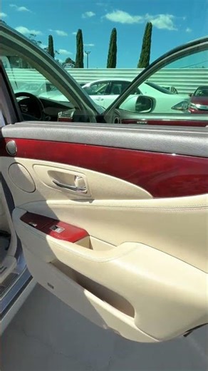 2010 Lexus LS460 AWD V8 Luxury Sedan | 88,047 km | Sunroof | UniBee Australia