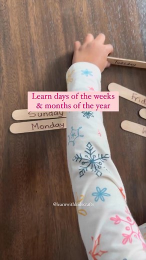 SAVE this idea to work on days of the week and months of the year. A fun and engaging craft stick puzzle to help learn the sequence of days and months.Follow @learnwithkidscrafts for more ideas#learningthroughplay #playbasedlearning #diymom #momlife #kindergartenactivities #homeschoolfun #preschoolathome #simpleactivities #easyplayideas #diycrafts #simpleactivities #handsonlearning #homeschoolmom | Learn with Kids Crafts