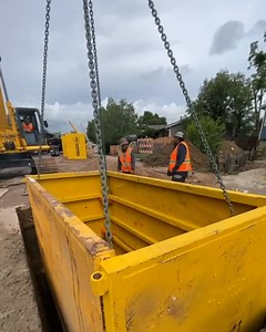 1.7M views · 9.2K reactions | This sewer tap repair is much deeper than you'd have thought!  | UNILAD Tech | Facebook