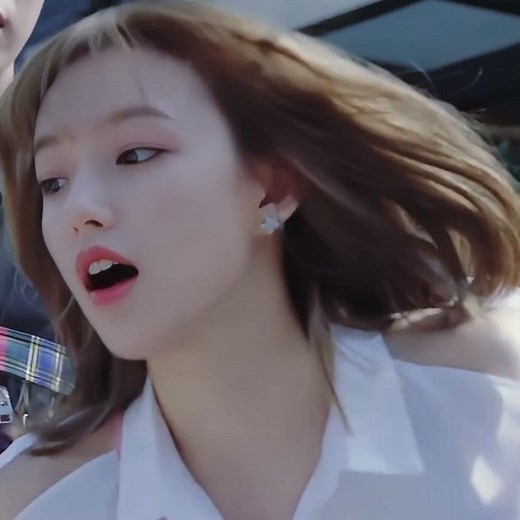 ✨| Falling Into Your Smile | YOUKU