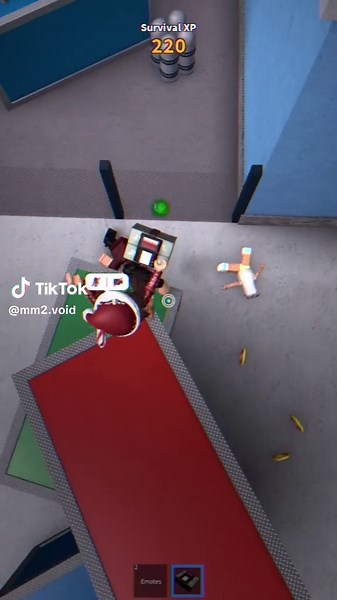 Beating MM2 camper, tc @Auiciq #roblox #murdermystery2 #mm2 #robloxmm2