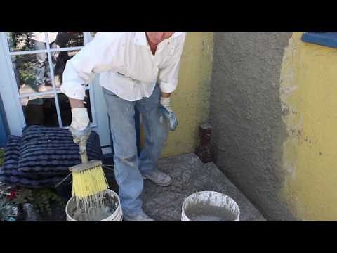 Stucco knockdown dash finish