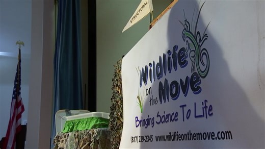 ‘Bringing Science to Life!' Dallas ISD Students Get Hands-on Wildlife Lesson