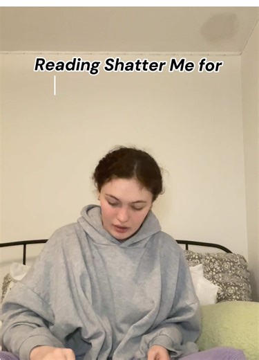 Shatter Me Book 1 Review: A Must-Read Recommendation