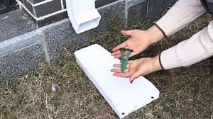 Creative.C 4 Pack Gutter Downspout Extensions,Rain Gutter Downspout Splash Block,Downspout Diverter,Down Spout Drain Extension,Gutter Splash Prevention Device for Cement Floor Lawn Ground (Green)