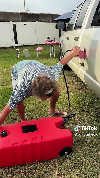 If you’re still lifting gas cans to refill your mower, generator, ATV, or boat… you’re doing it the hard way. This 15-gallon fuel caddy comes with durable wheels, a long hose, and an easy transfer pump so you can move fuel exactly where you need it without spills or back strain. It’s a must-have for garages, RVers, and anyone storing fuel for outdoor equipment. #fuel